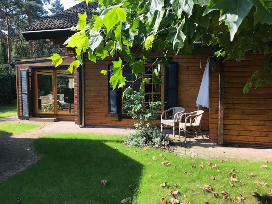 Houten Chalet/Bungalow In Het Bos, Sauna, Jacuzzi Meijel Экстерьер фото