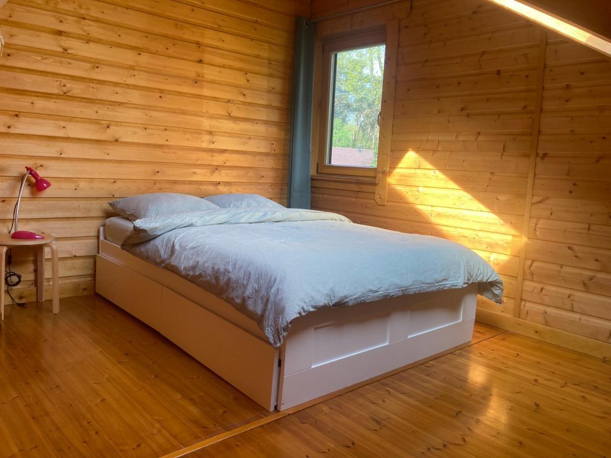 Houten Chalet/Bungalow In Het Bos, Sauna, Jacuzzi Meijel Экстерьер фото